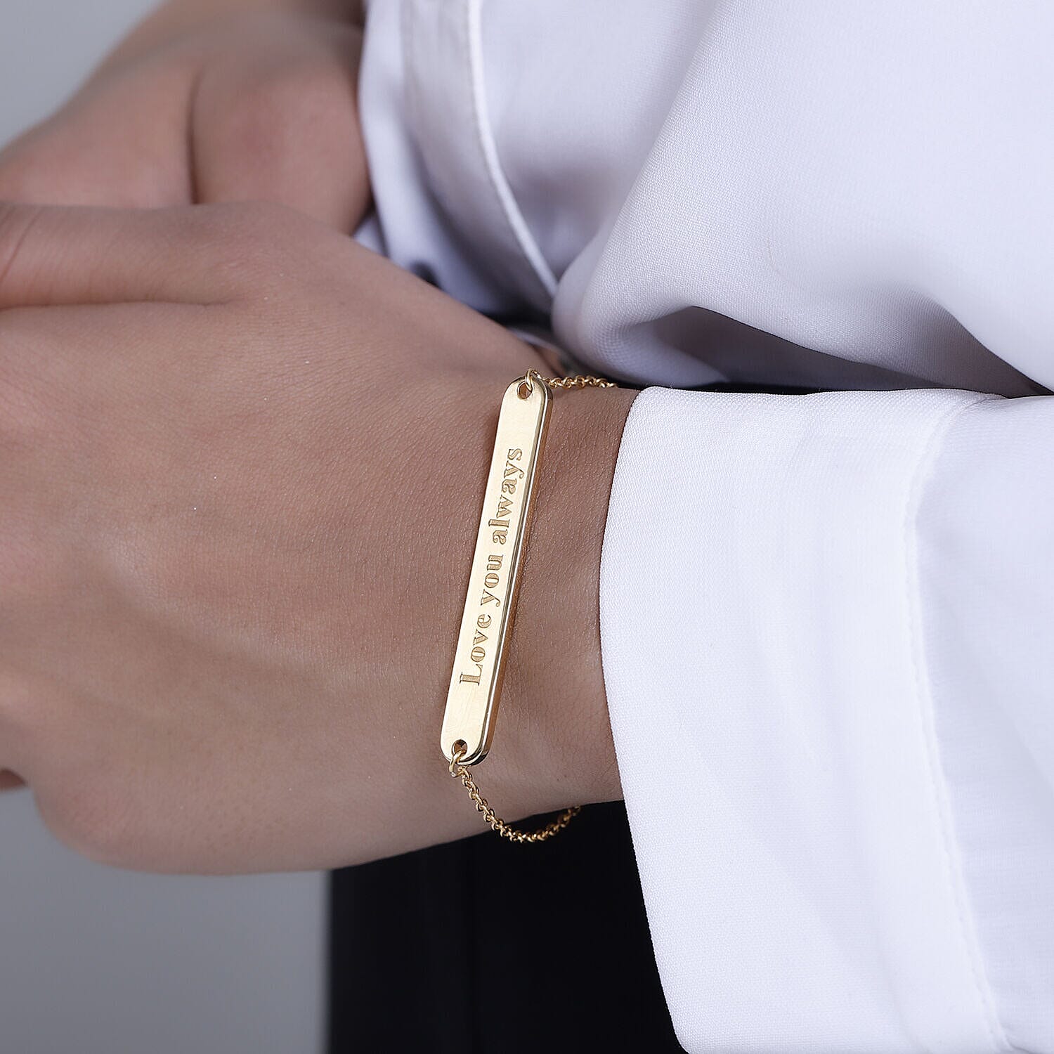 Personalised Engravable Name Bracelet in Silver, Size 7.25 Inch, Font - Italic