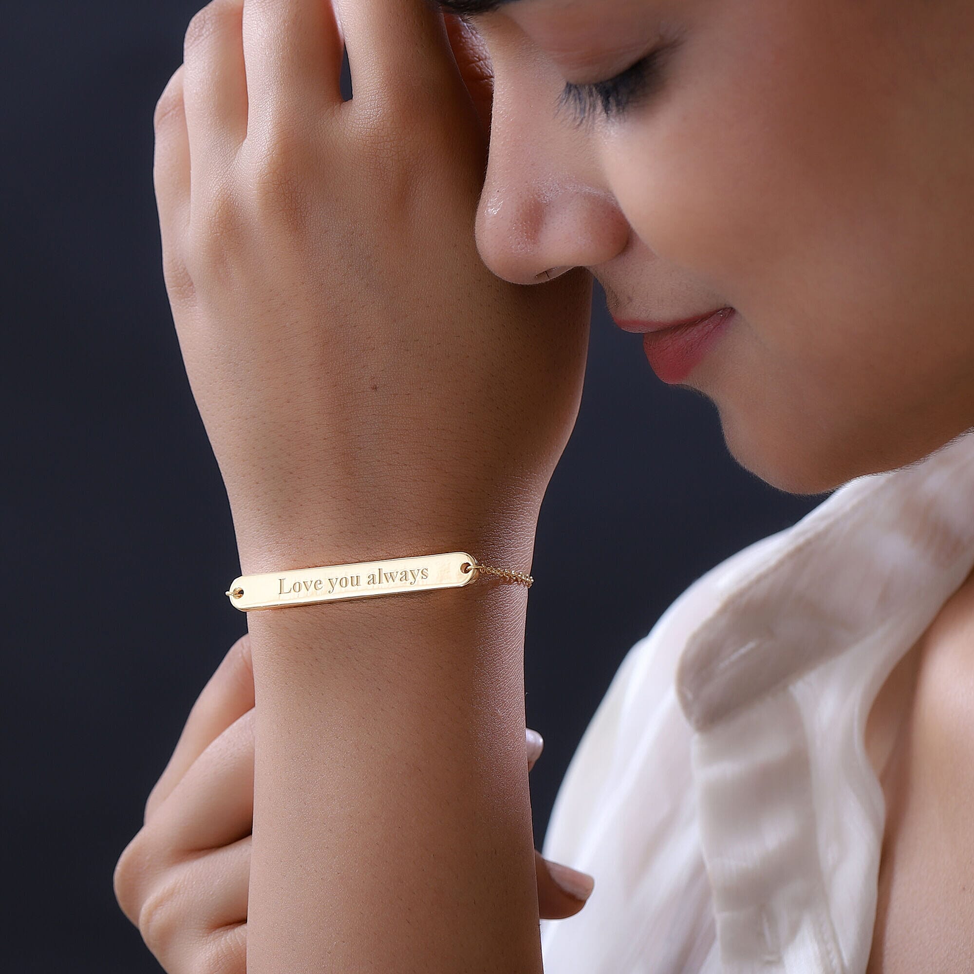 Personalised Engravable Name Bracelet in Silver, Size 7.25 Inch, Font - Italic