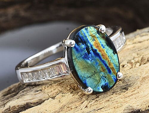 Spectrolite Stone